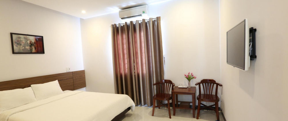 Besea Hotel Дананг Екстериор снимка